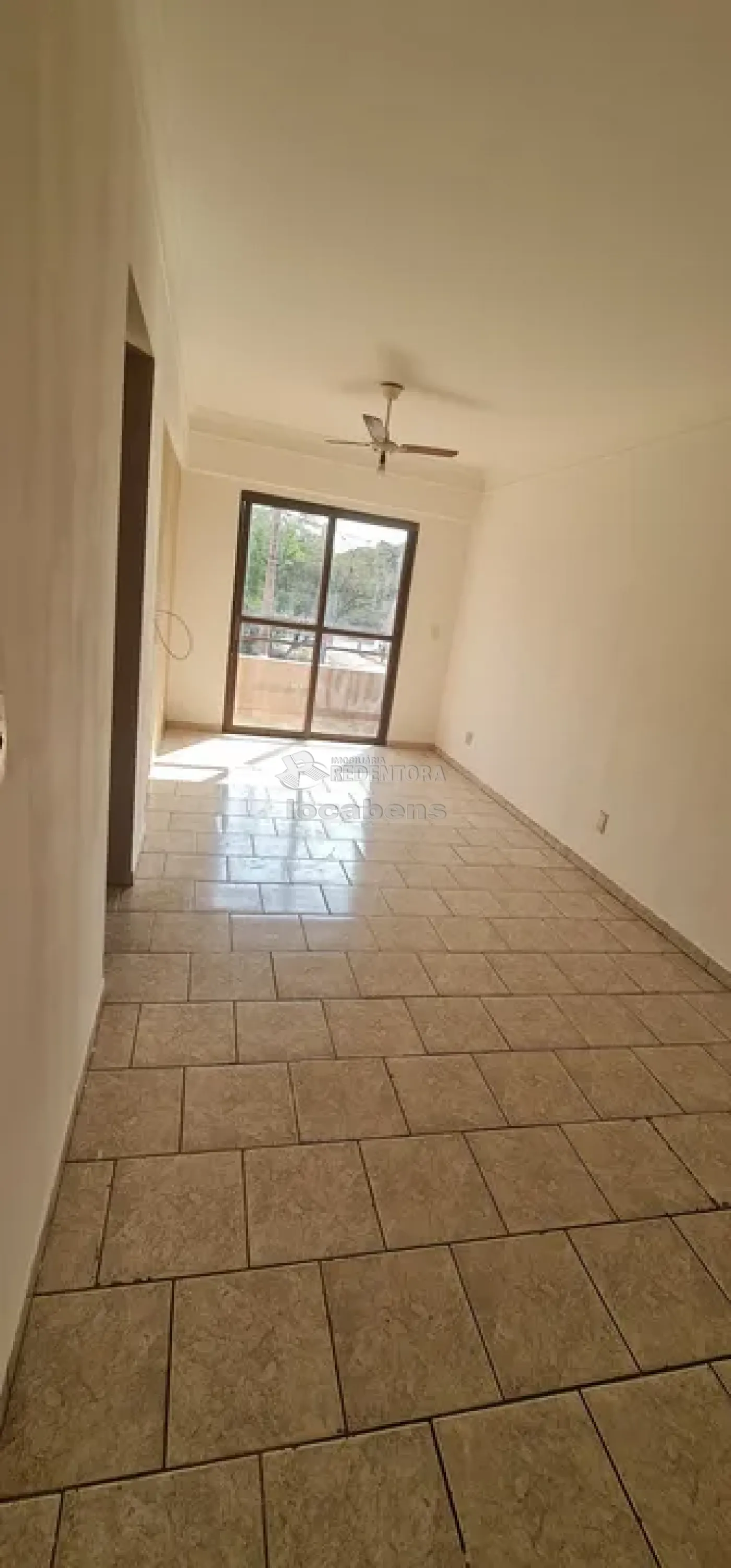 Alugar Apartamento / Padrão em São José do Rio Preto R$ 1.000,00 - Foto 2