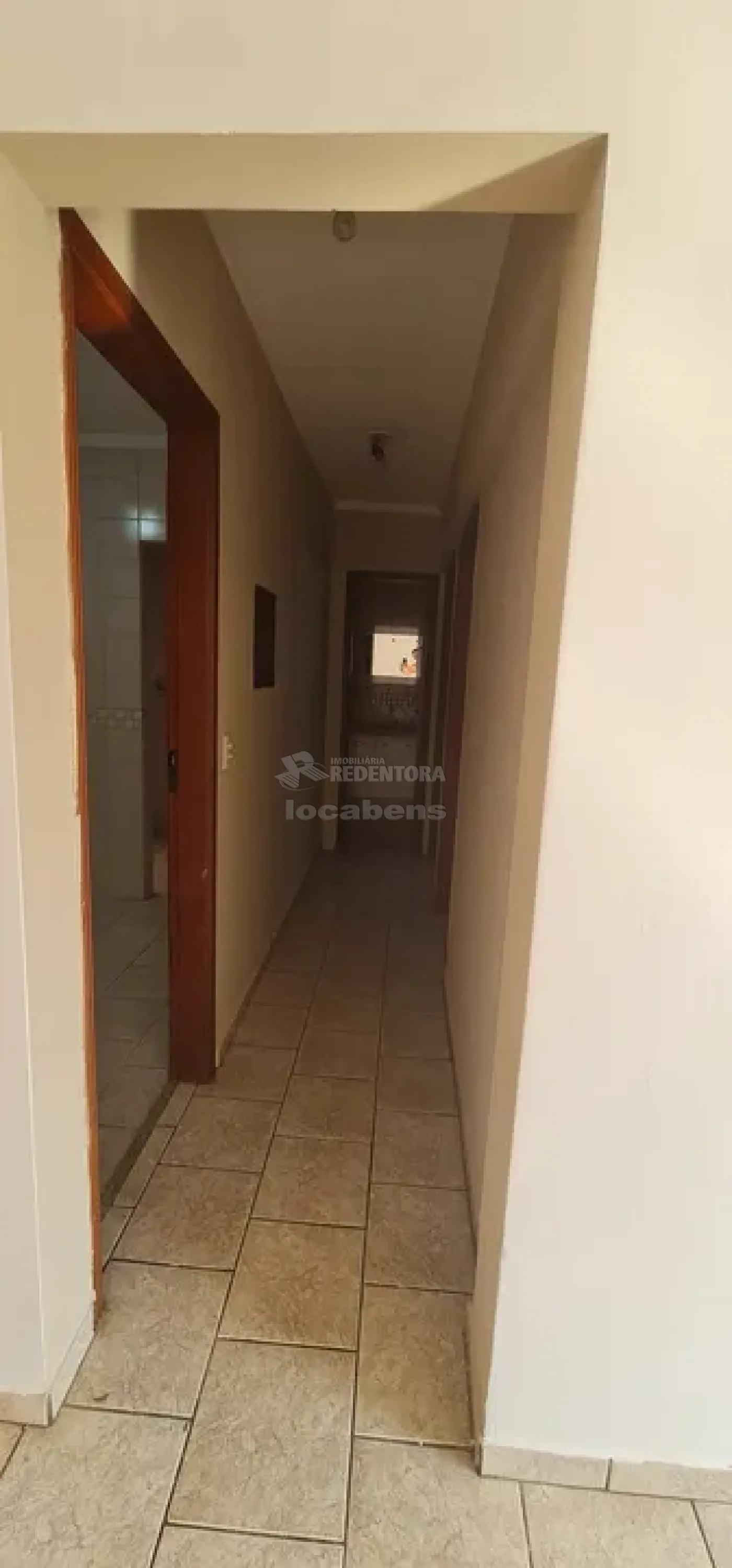 Alugar Apartamento / Padrão em São José do Rio Preto R$ 1.000,00 - Foto 4