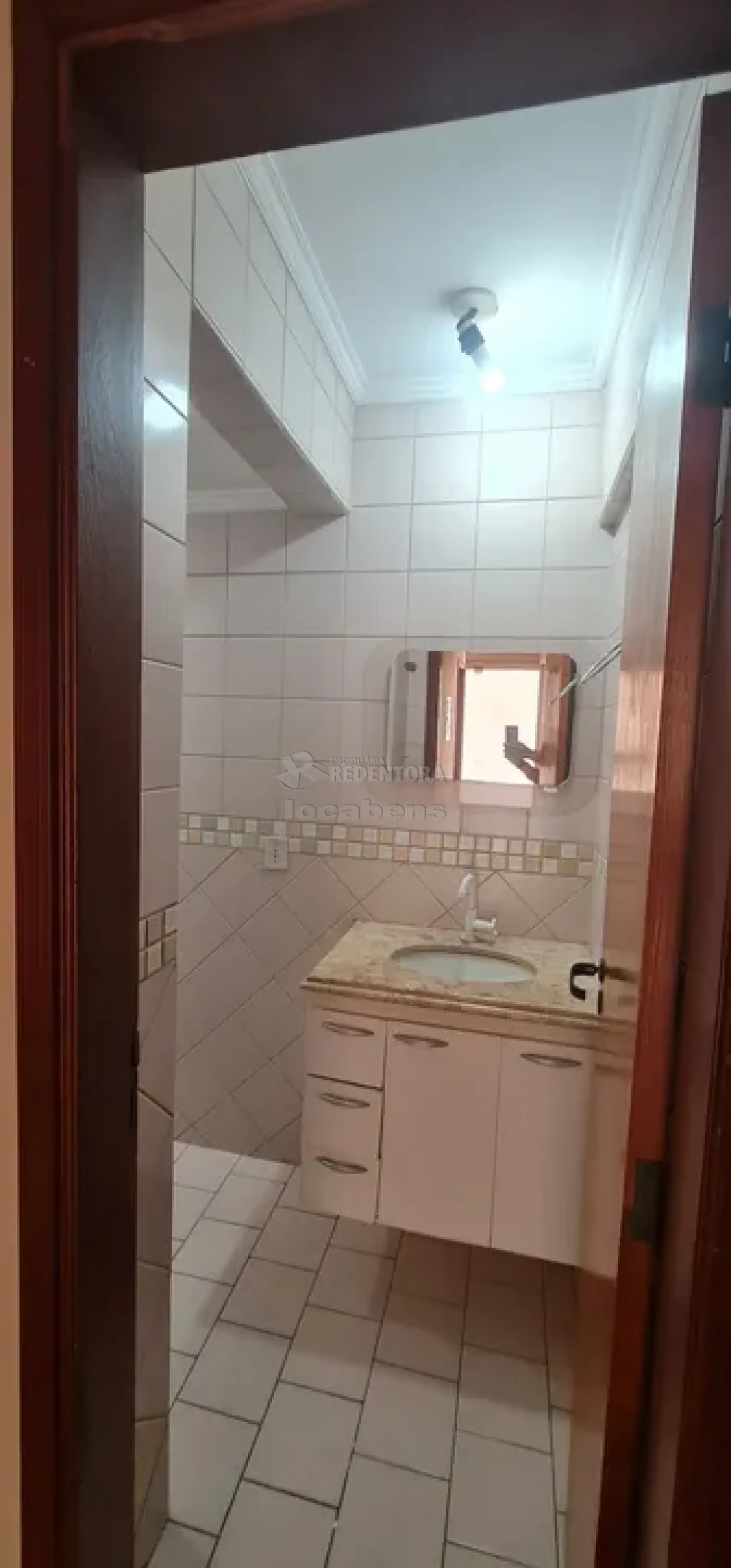 Alugar Apartamento / Padrão em São José do Rio Preto R$ 1.000,00 - Foto 8