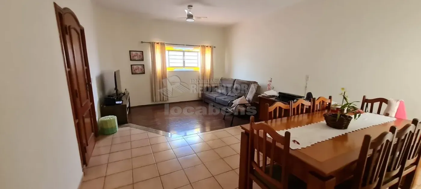 Comprar Casa / Padrão em São José do Rio Preto R$ 550.000,00 - Foto 3