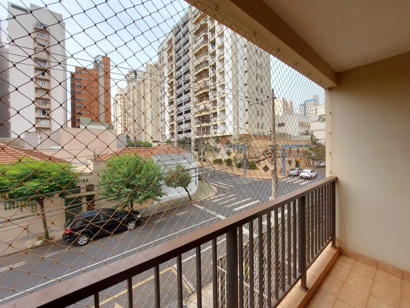 Alugar Apartamento / Padrão em São José do Rio Preto R$ 1.600,00 - Foto 4