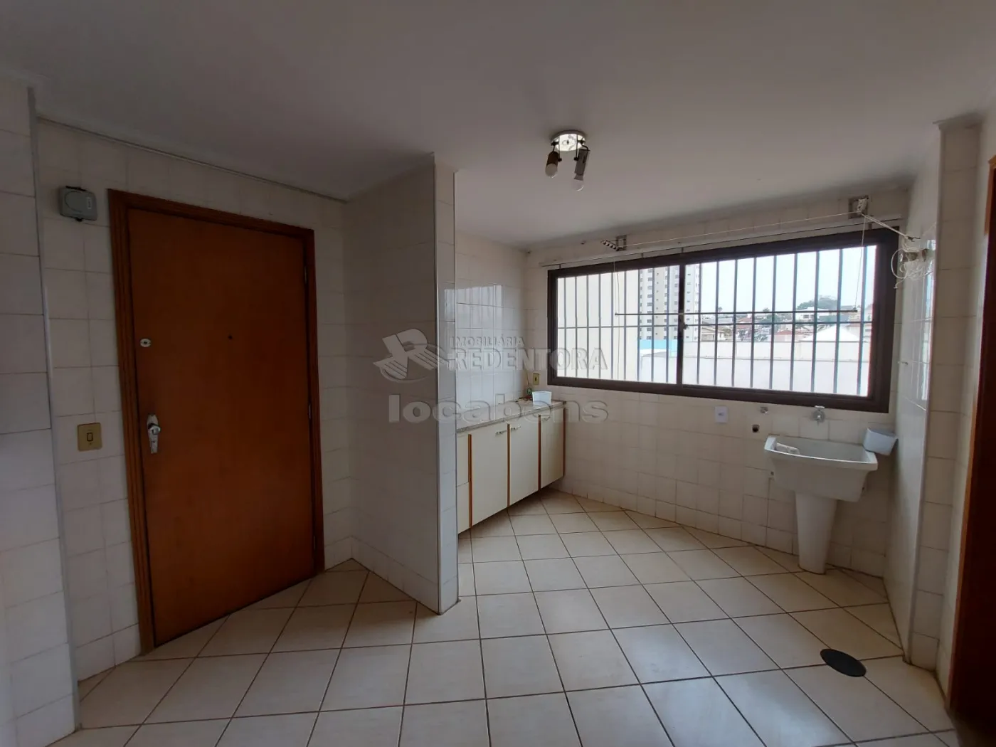 Alugar Apartamento / Padrão em São José do Rio Preto R$ 1.600,00 - Foto 7