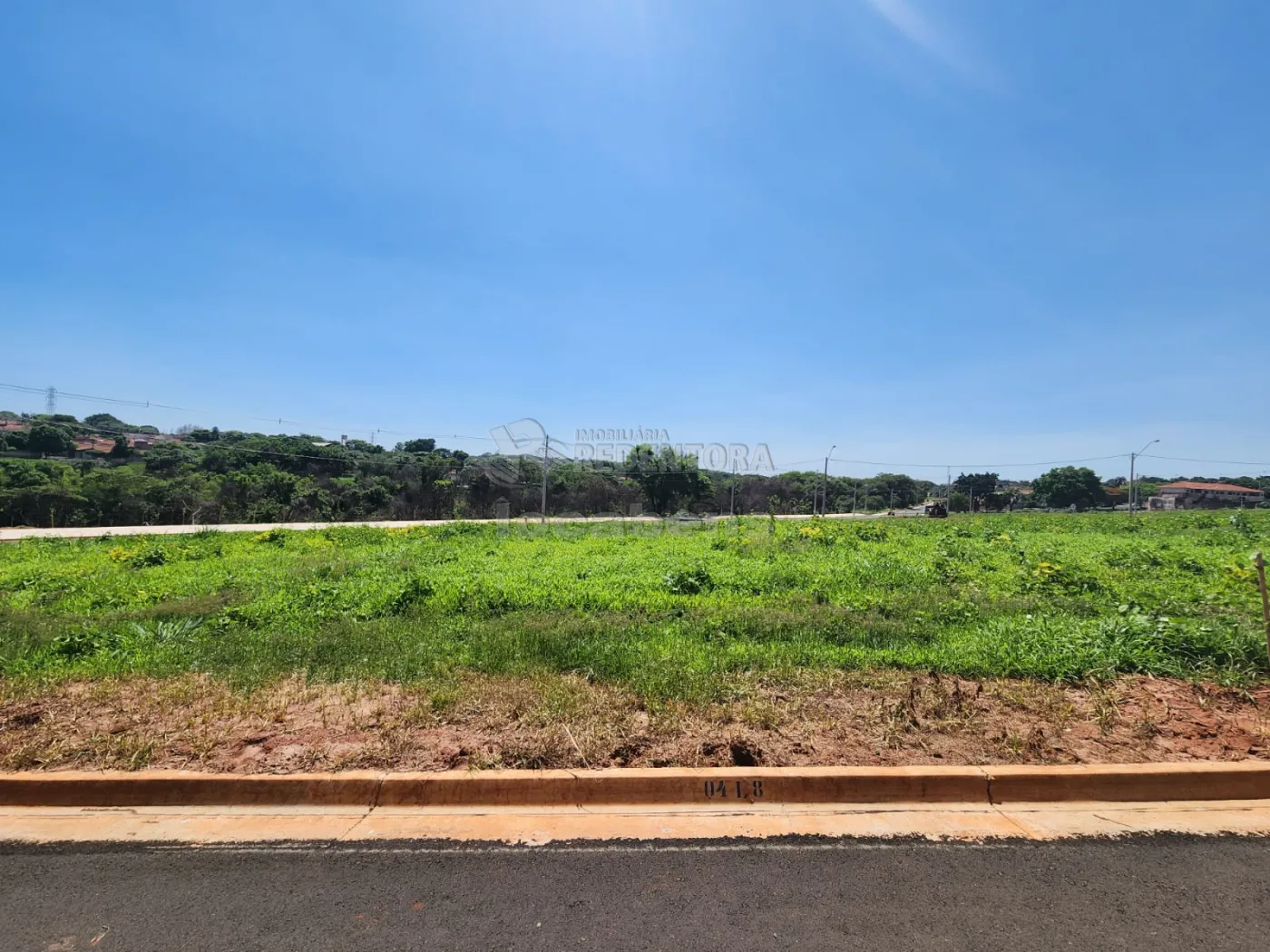 Comprar Terreno / Padrão em São José do Rio Preto R$ 90.000,00 - Foto 1