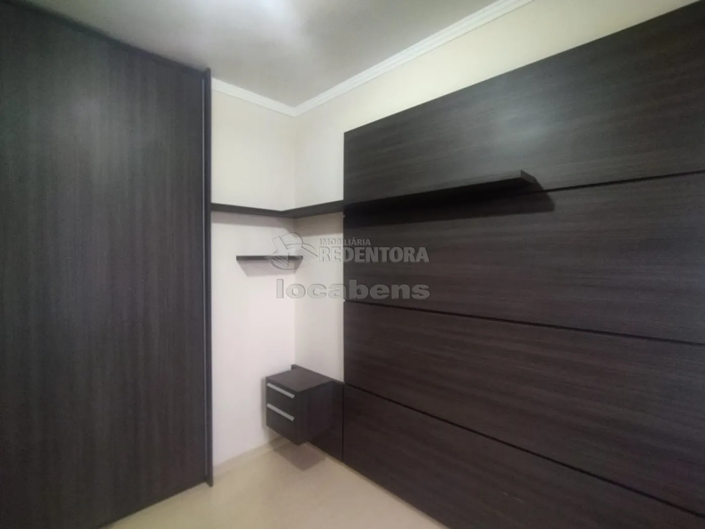 Alugar Apartamento / Padrão em São José do Rio Preto R$ 1.350,00 - Foto 10