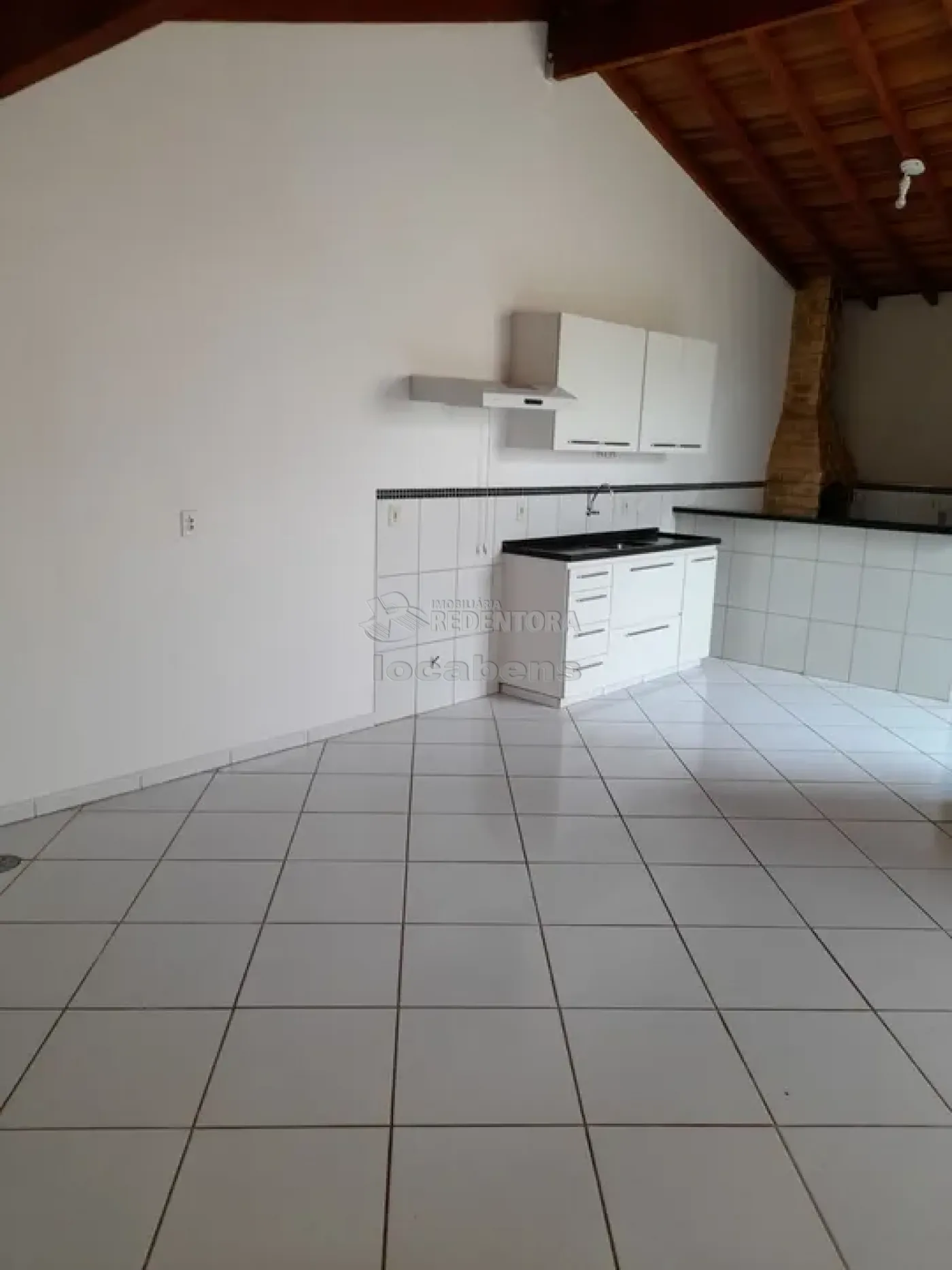 Alugar Casa / Condomínio em São José do Rio Preto R$ 1.550,00 - Foto 2