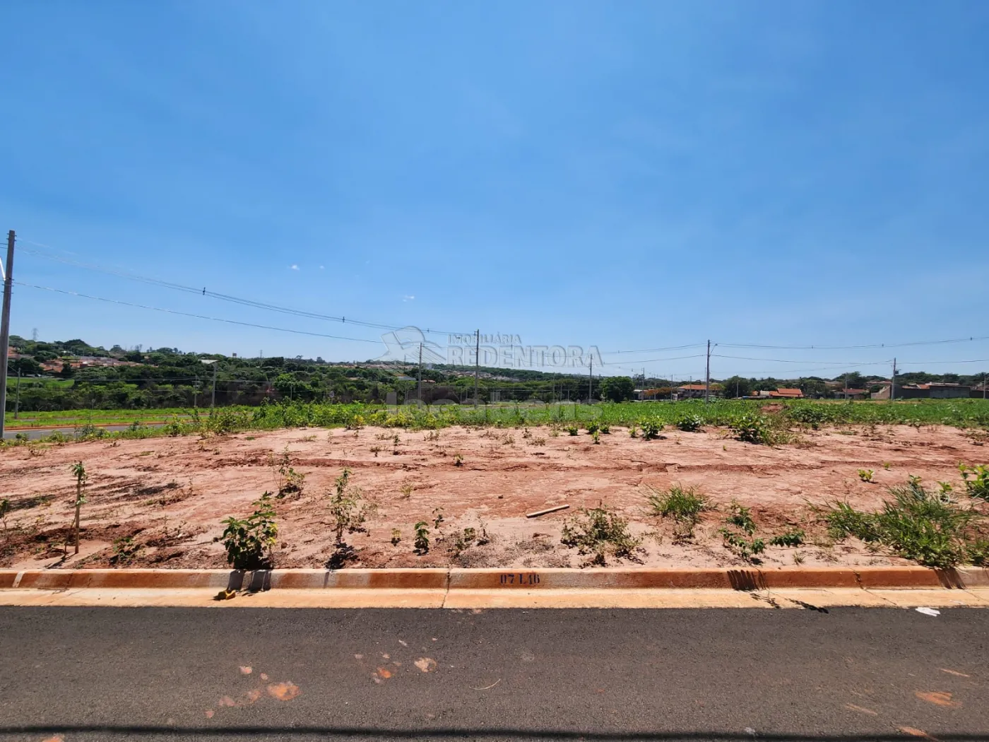 Comprar Terreno / Padrão em São José do Rio Preto R$ 84.000,00 - Foto 1