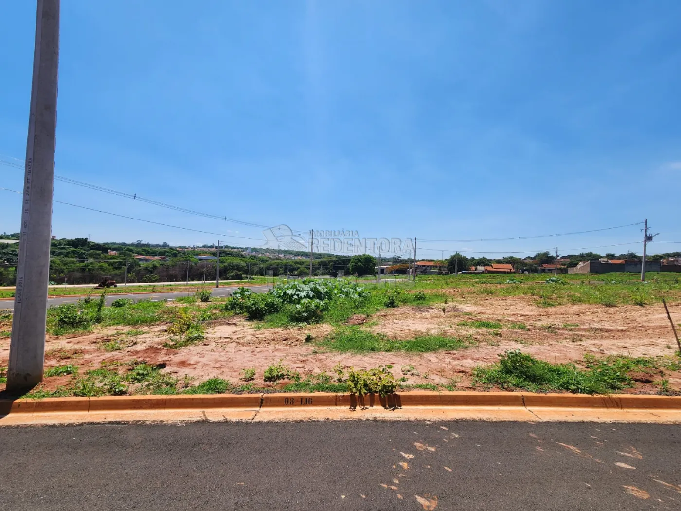 Comprar Terreno / Padrão em São José do Rio Preto R$ 95.800,00 - Foto 1