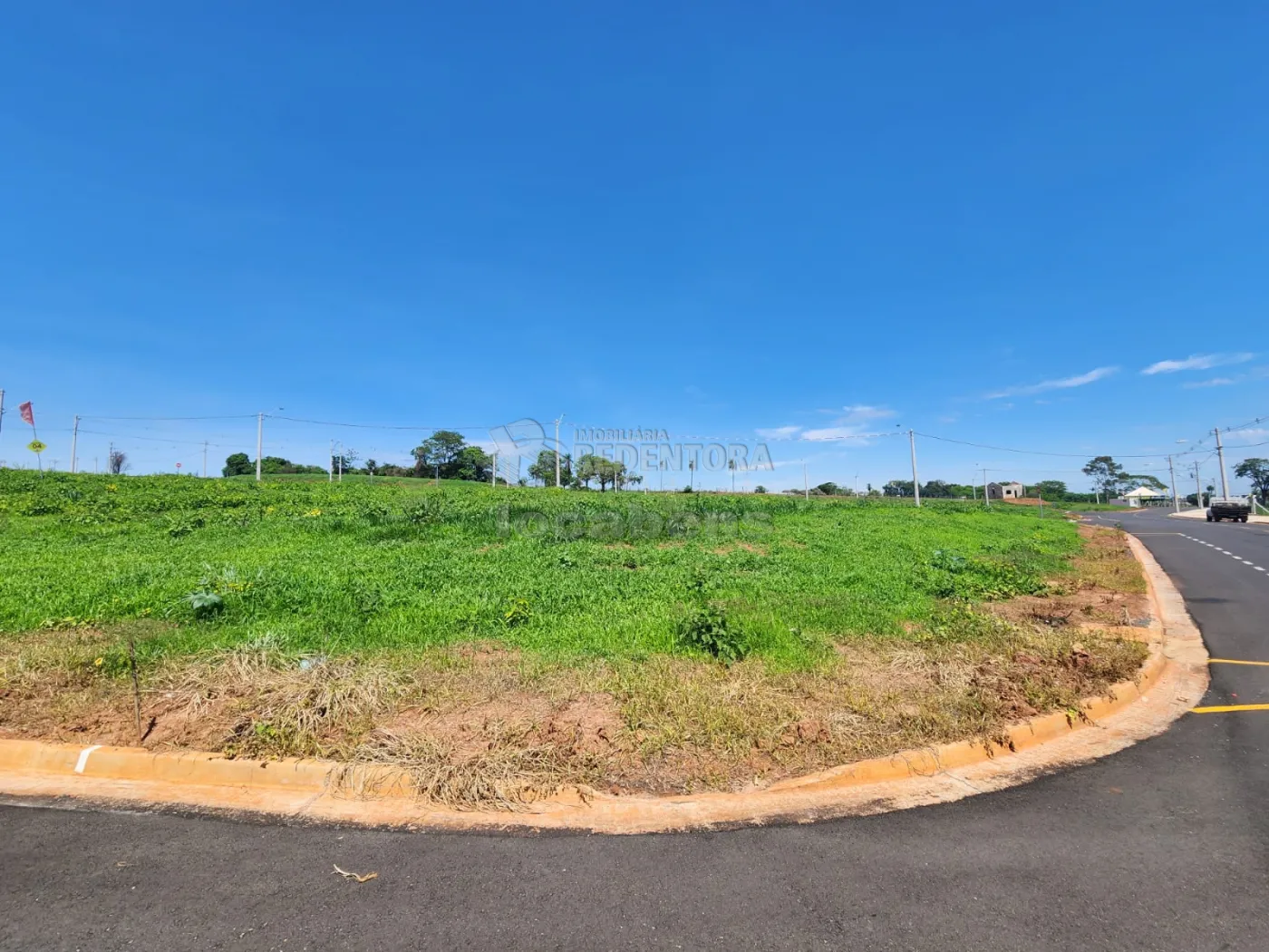 Comprar Terreno / Padrão em São José do Rio Preto R$ 248.200,00 - Foto 2