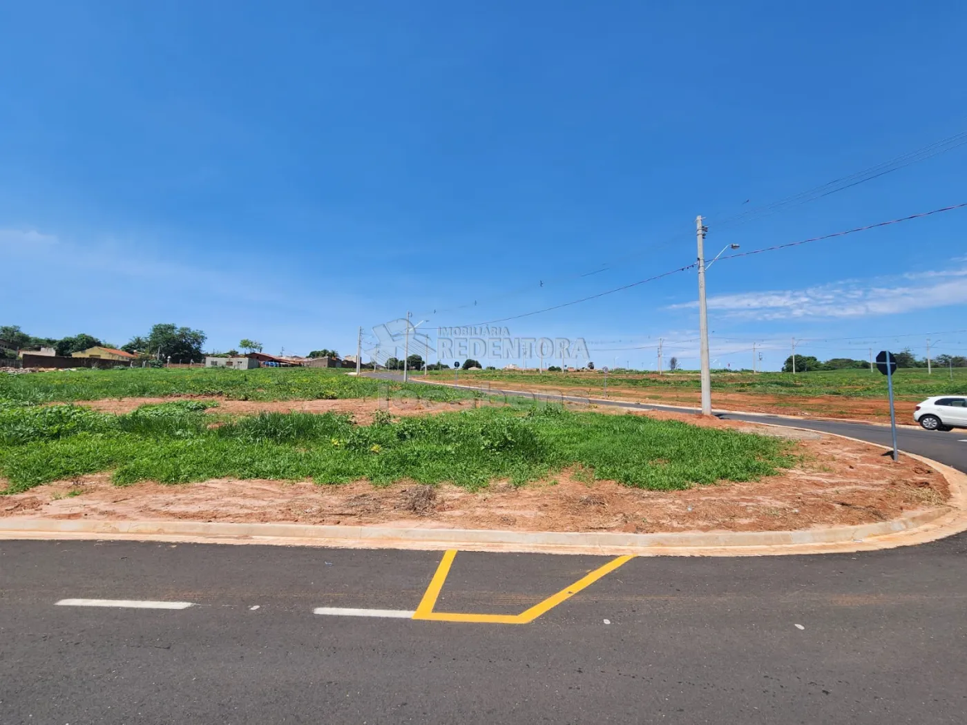 Comprar Terreno / Padrão em São José do Rio Preto R$ 359.900,00 - Foto 1