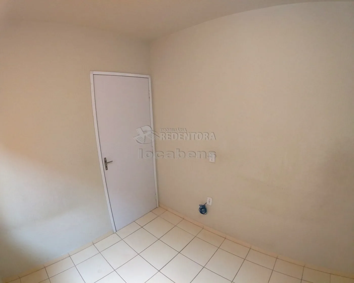 Comprar Casa / Padrão em São José do Rio Preto R$ 160.000,00 - Foto 6