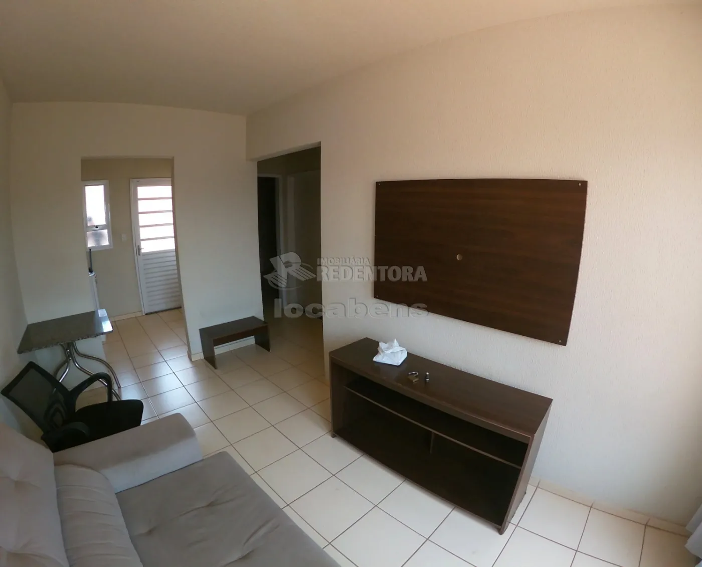 Comprar Casa / Padrão em São José do Rio Preto R$ 160.000,00 - Foto 2