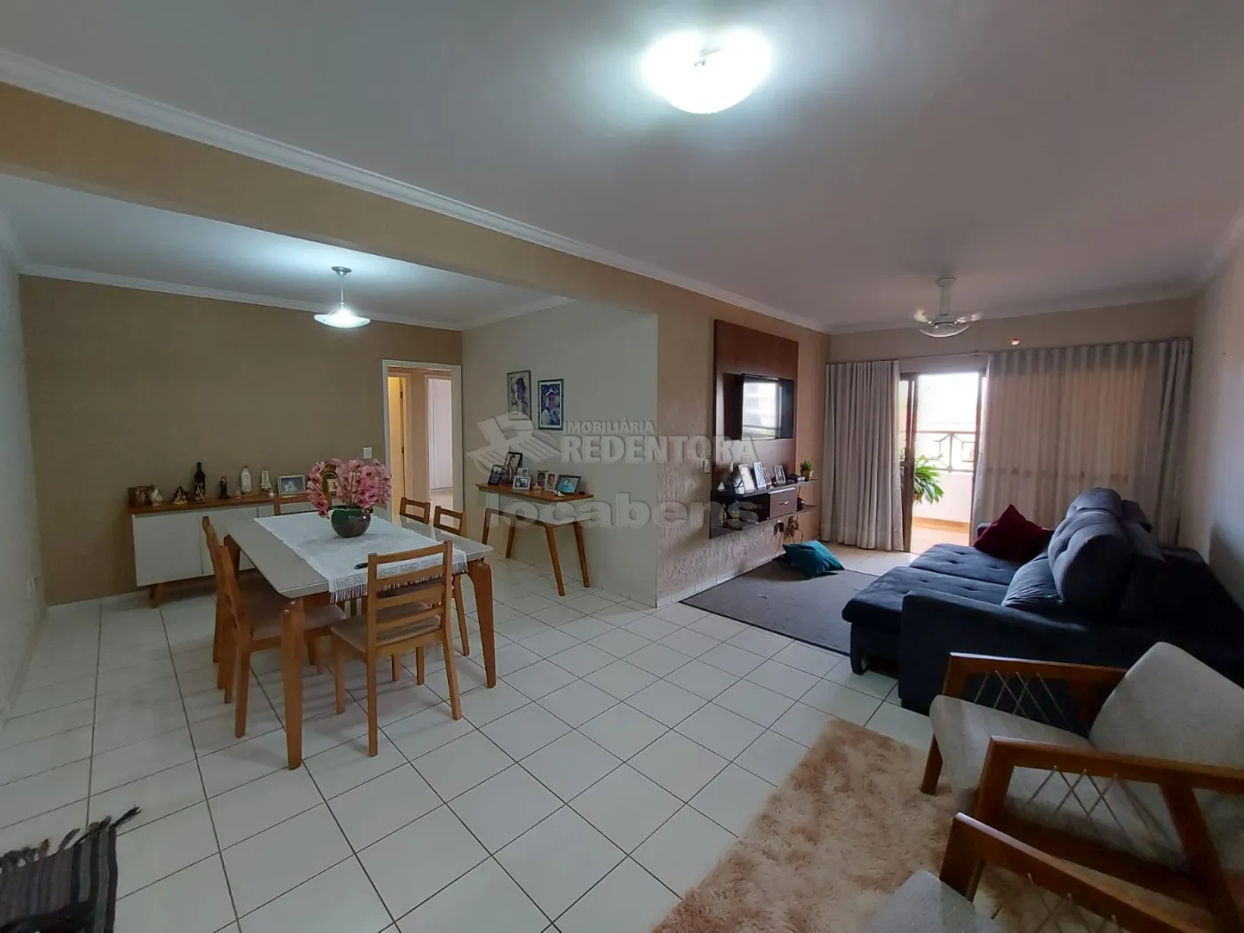 Comprar Apartamento / Padrão em Guapiaçu R$ 475.000,00 - Foto 1