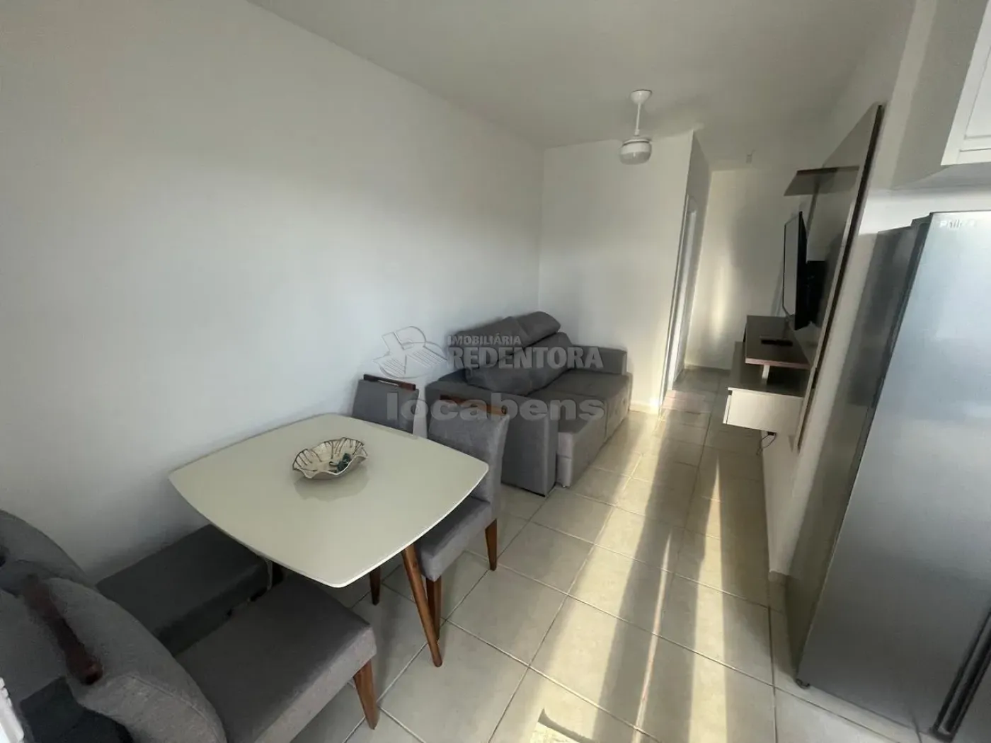 Comprar Casa / Padrão em São José do Rio Preto R$ 200.000,00 - Foto 1