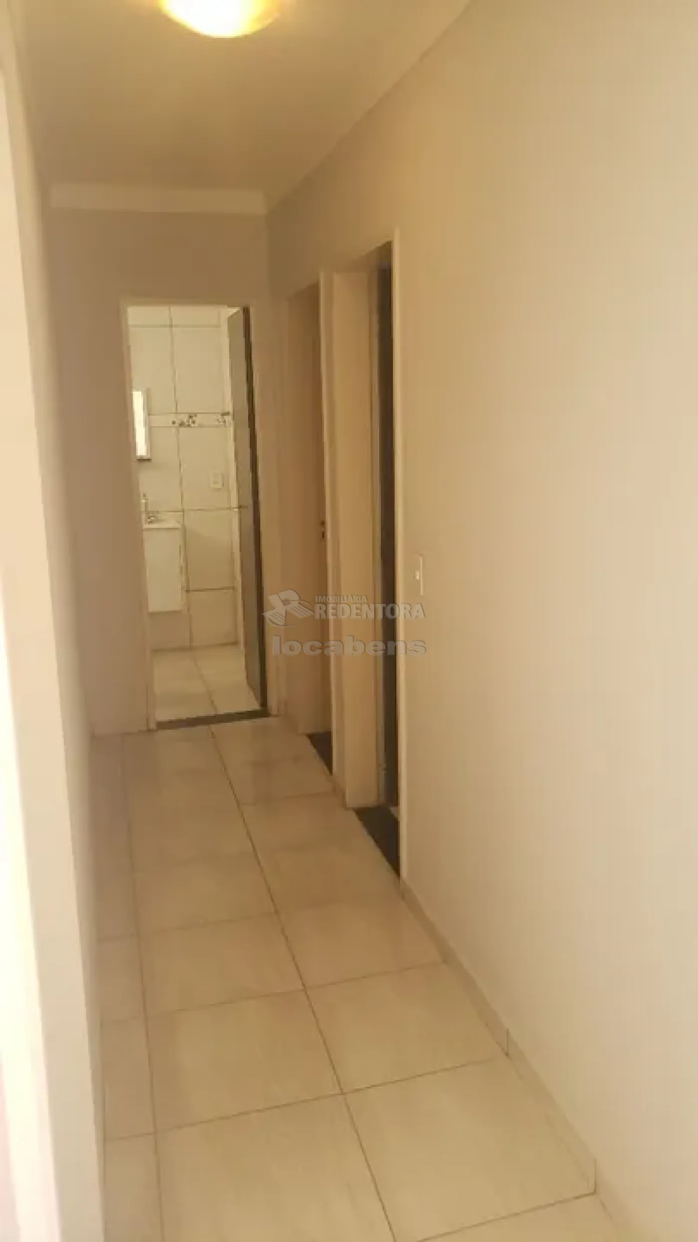 Comprar Apartamento / Padrão em São José do Rio Preto R$ 180.000,00 - Foto 4