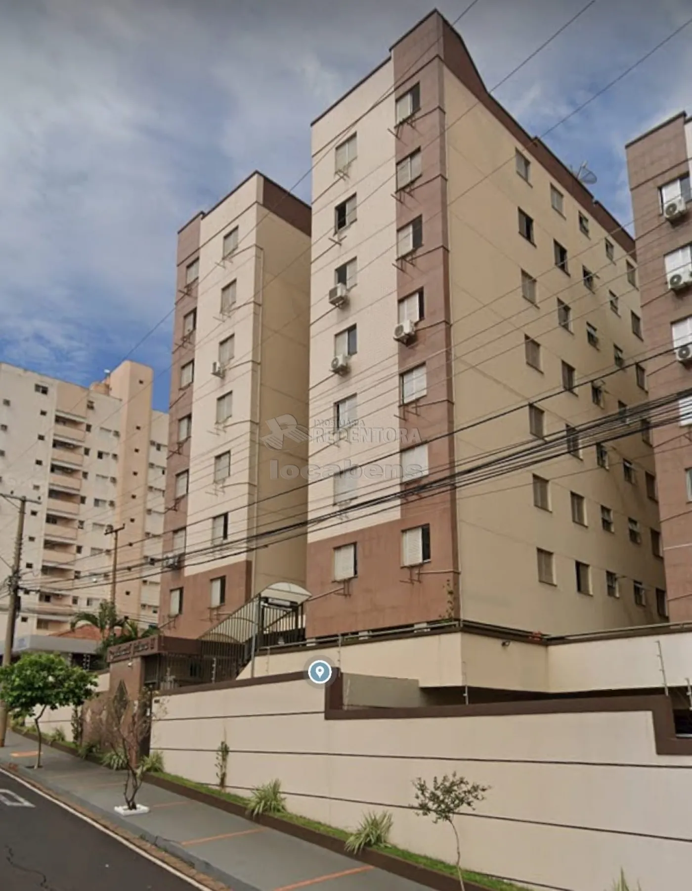 Comprar Apartamento / Padrão em São José do Rio Preto R$ 270.000,00 - Foto 1