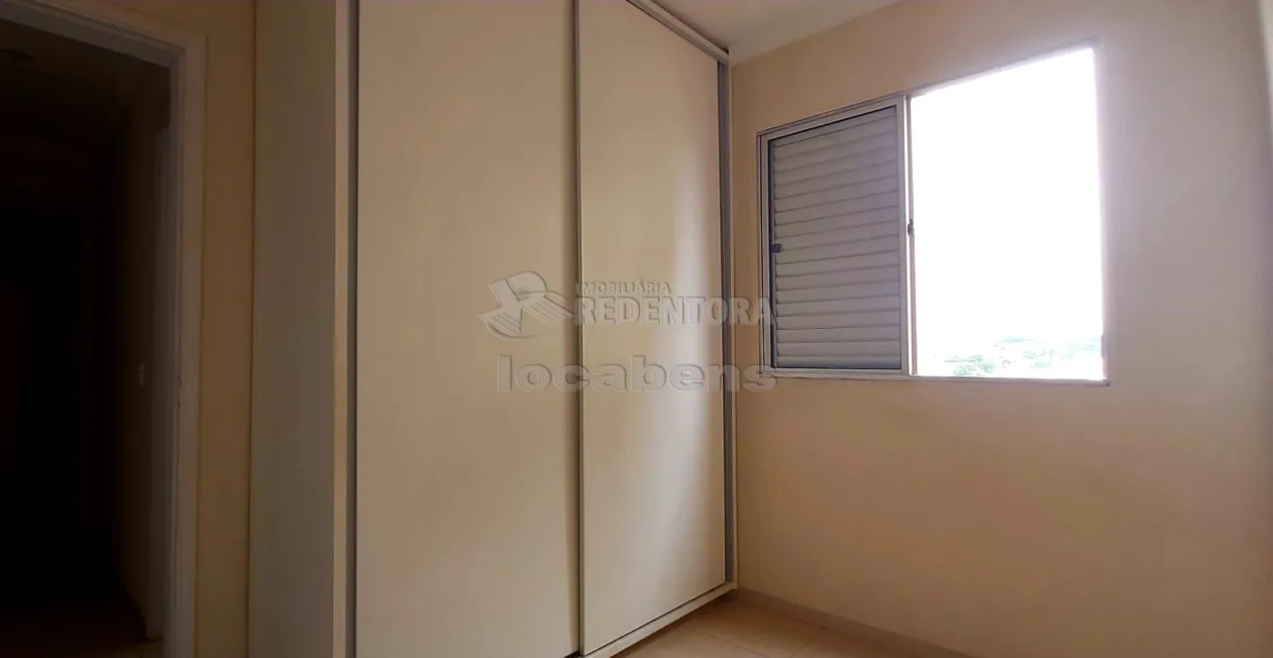 Comprar Apartamento / Padrão em São José do Rio Preto R$ 270.000,00 - Foto 7