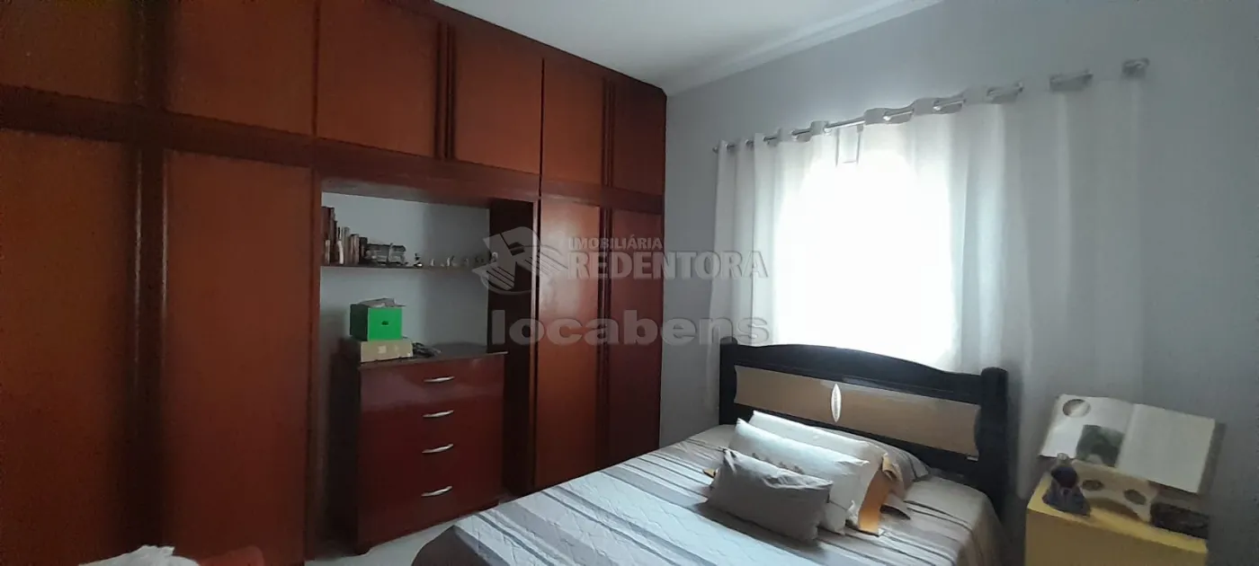 Alugar Casa / Padrão em São José do Rio Preto R$ 4.000,00 - Foto 5