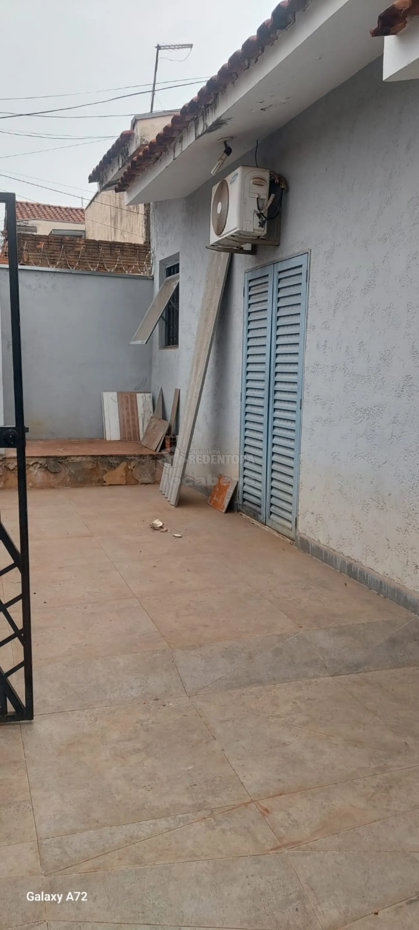 Comprar Casa / Padrão em São José do Rio Preto R$ 350.000,00 - Foto 1