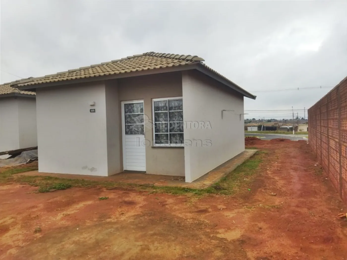 Alugar Casa / Padrão em São José do Rio Preto R$ 800,00 - Foto 13