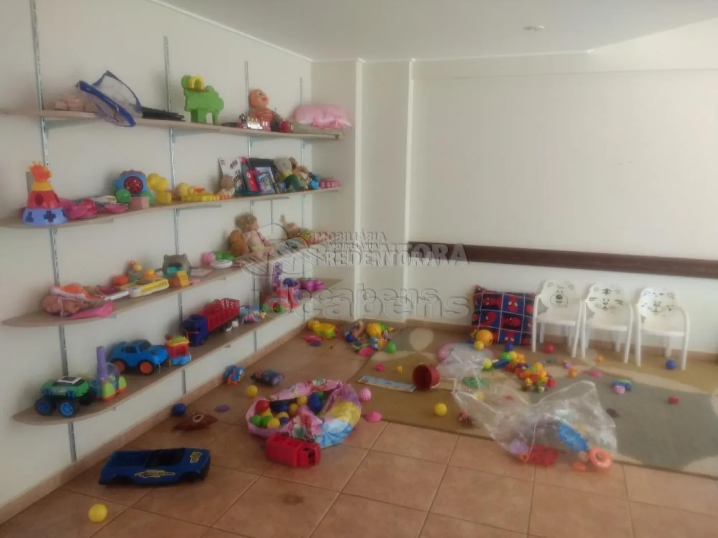 Apartamento à venda com 3 quartos, 139m² - Foto 41