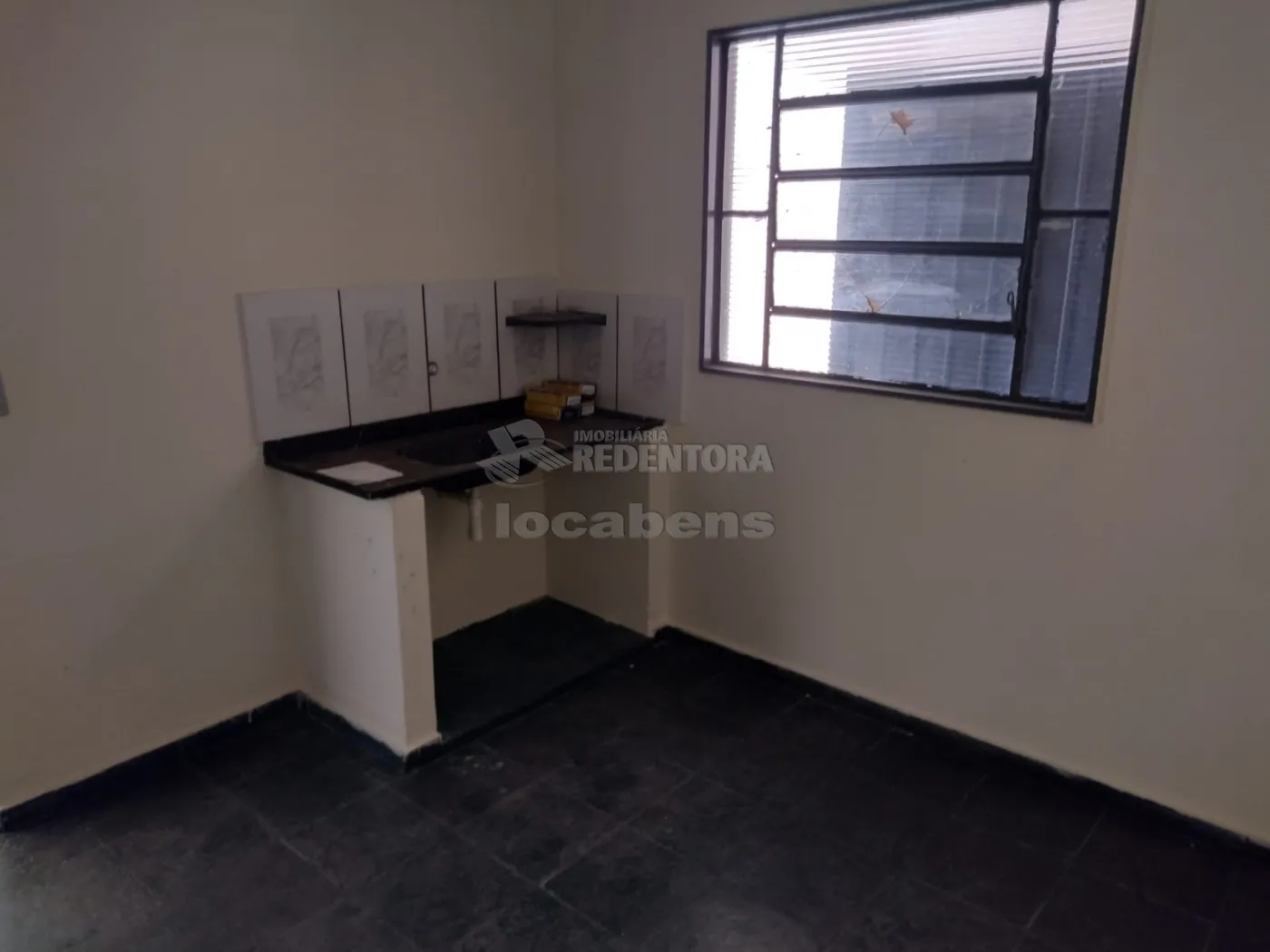 Alugar Casa / Padrão em São José do Rio Preto R$ 1.200,00 - Foto 9