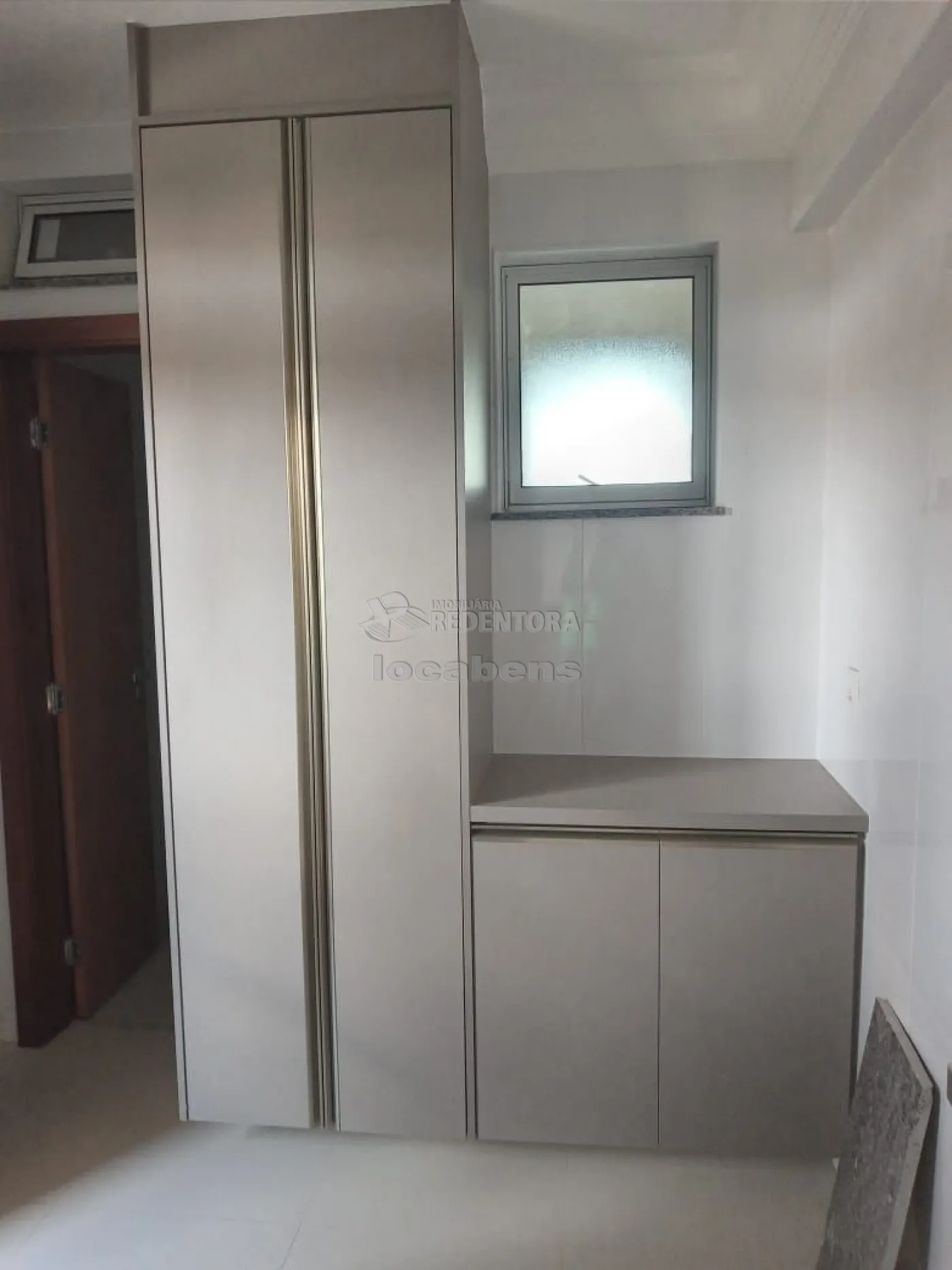 Comprar Apartamento / Padrão em Uberaba R$ 1.250.000,00 - Foto 3