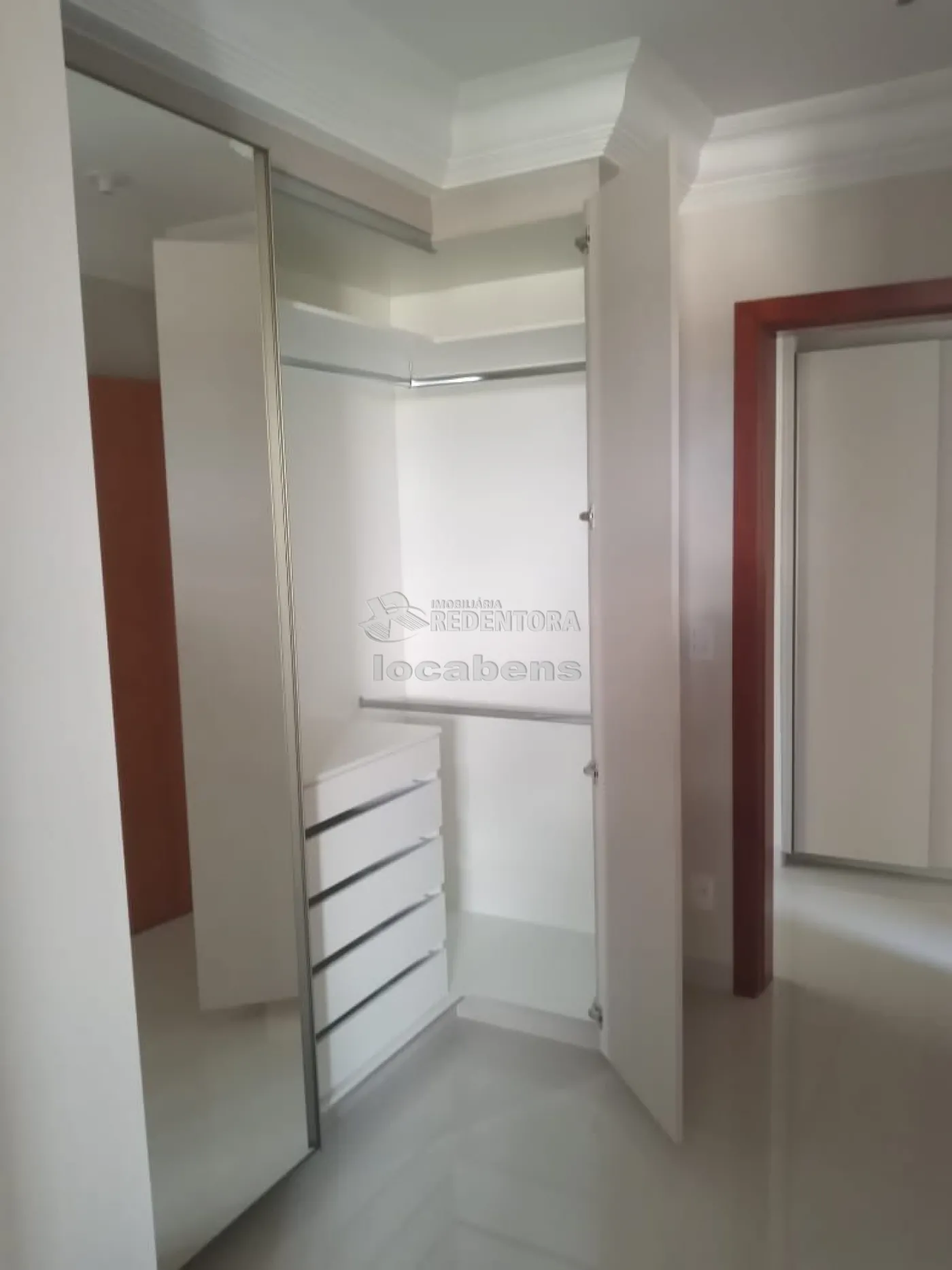 Comprar Apartamento / Padrão em Uberaba R$ 1.250.000,00 - Foto 7