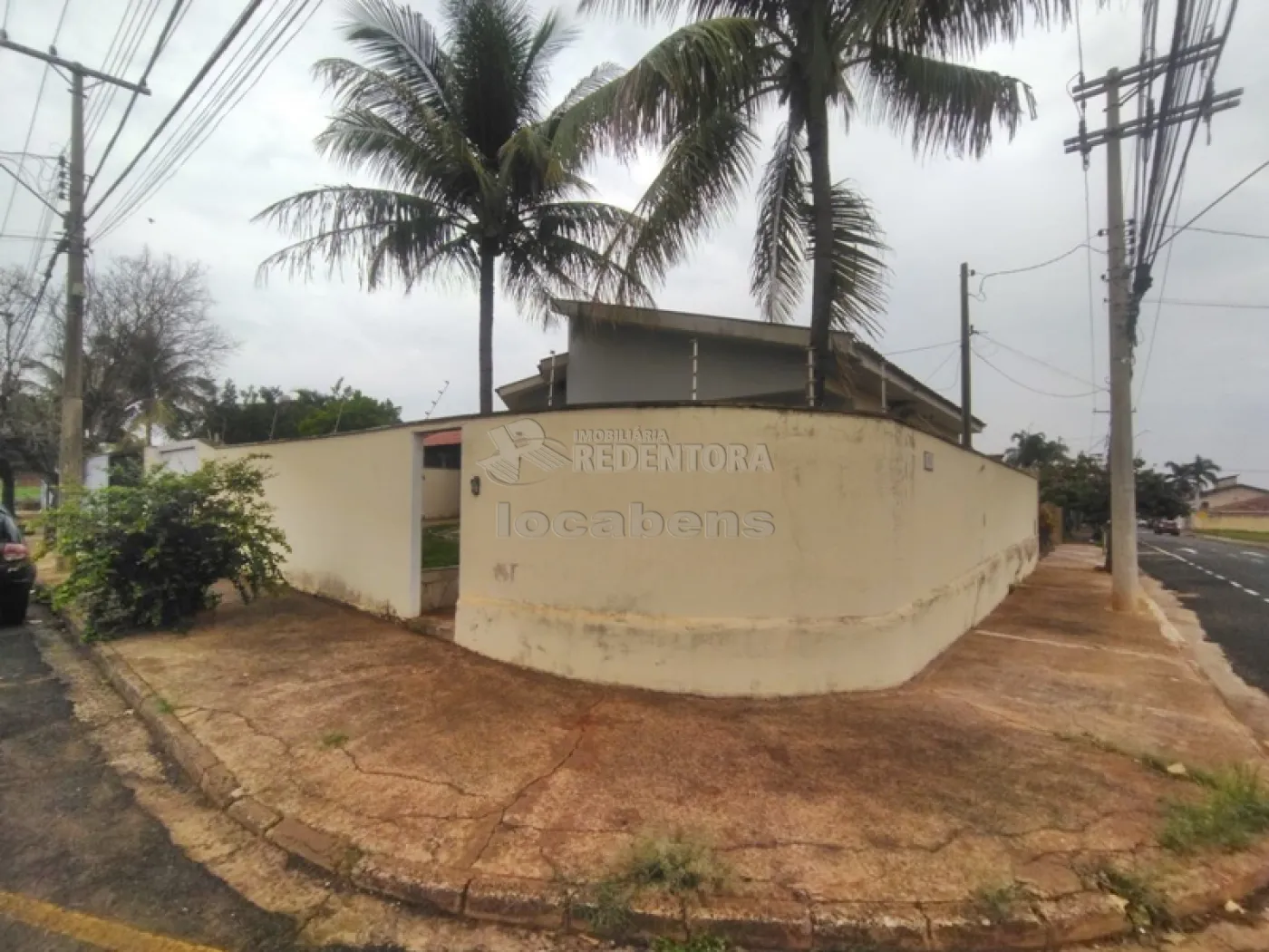 Alugar Casa / Padrão em São José do Rio Preto R$ 3.500,00 - Foto 1