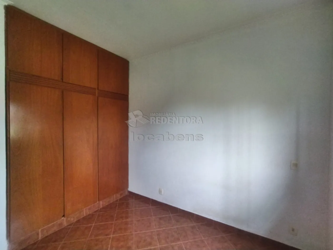 Alugar Casa / Padrão em São José do Rio Preto R$ 3.500,00 - Foto 13