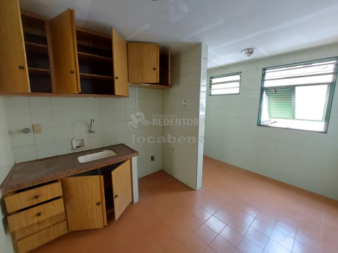 Alugar Apartamento / Padrão em São José do Rio Preto R$ 900,00 - Foto 2