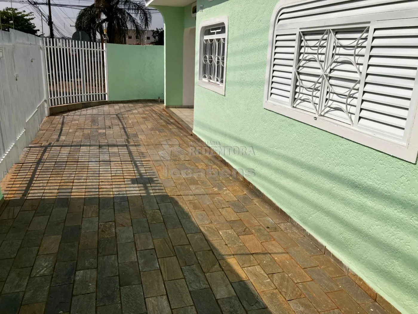 Comprar Casa / Padrão em São José do Rio Preto R$ 400.000,00 - Foto 15