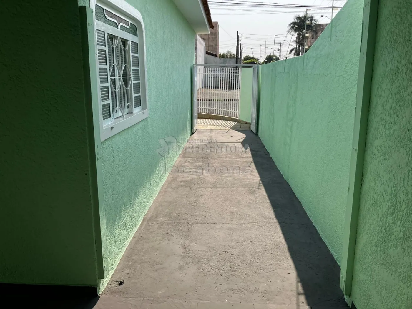 Comprar Casa / Padrão em São José do Rio Preto R$ 400.000,00 - Foto 16