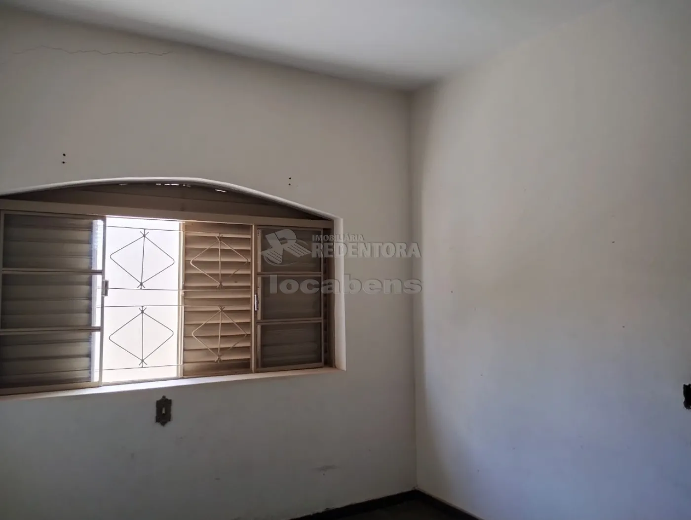 Alugar Casa / Padrão em São José do Rio Preto R$ 1.700,00 - Foto 10