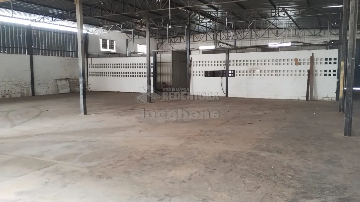 Alugar Comercial / Salão em São José do Rio Preto R$ 15.000,00 - Foto 3