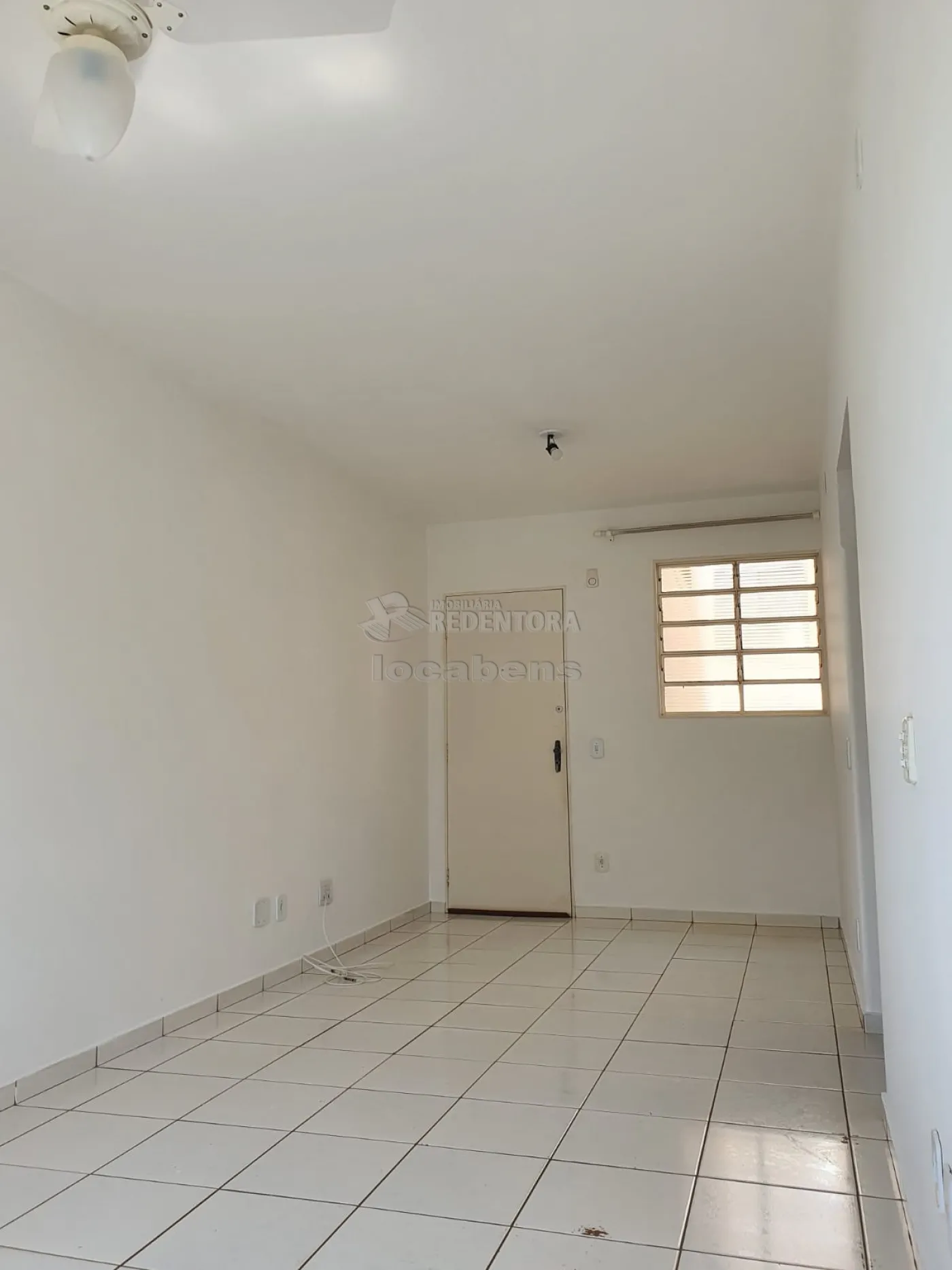 Alugar Apartamento / Padrão em São José do Rio Preto R$ 850,00 - Foto 2