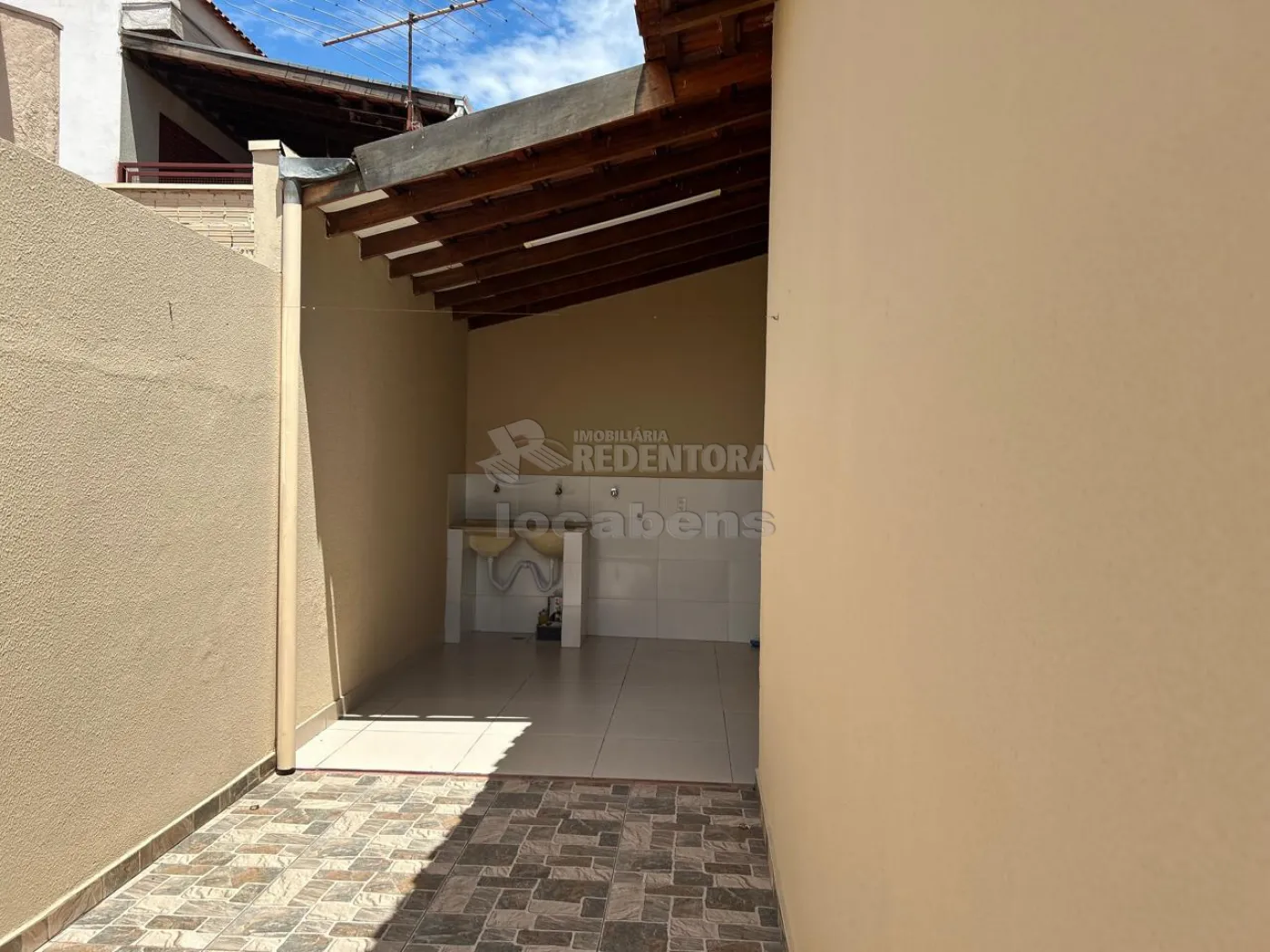 Comprar Casa / Padrão em São José do Rio Preto apenas R$ 395.000,00 - Foto 2