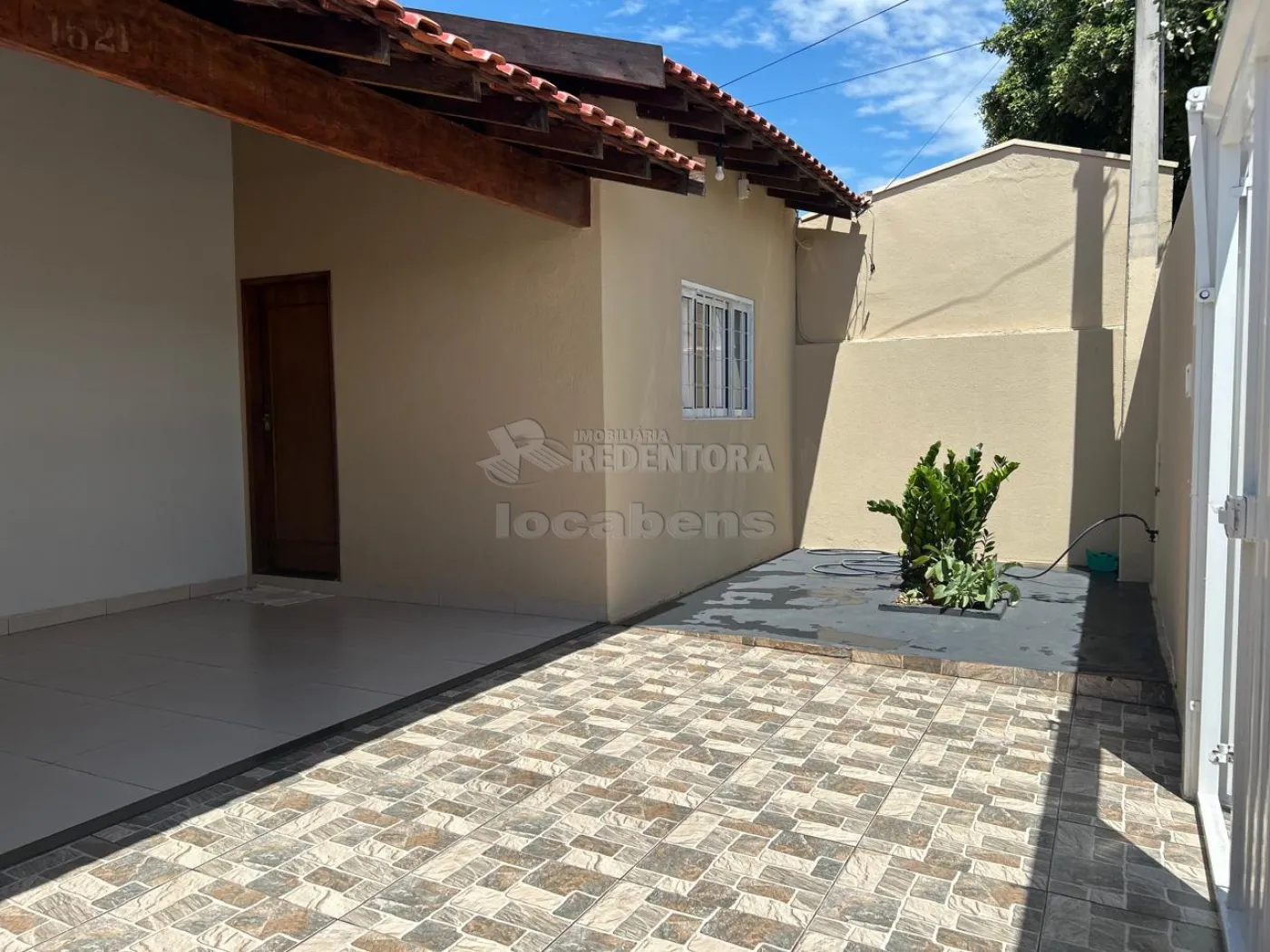 Comprar Casa / Padrão em São José do Rio Preto apenas R$ 395.000,00 - Foto 4