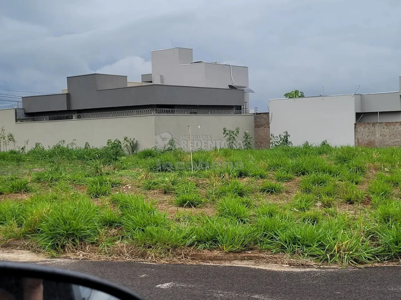 Comprar Terreno / Padrão em São José do Rio Preto R$ 138.000,00 - Foto 1