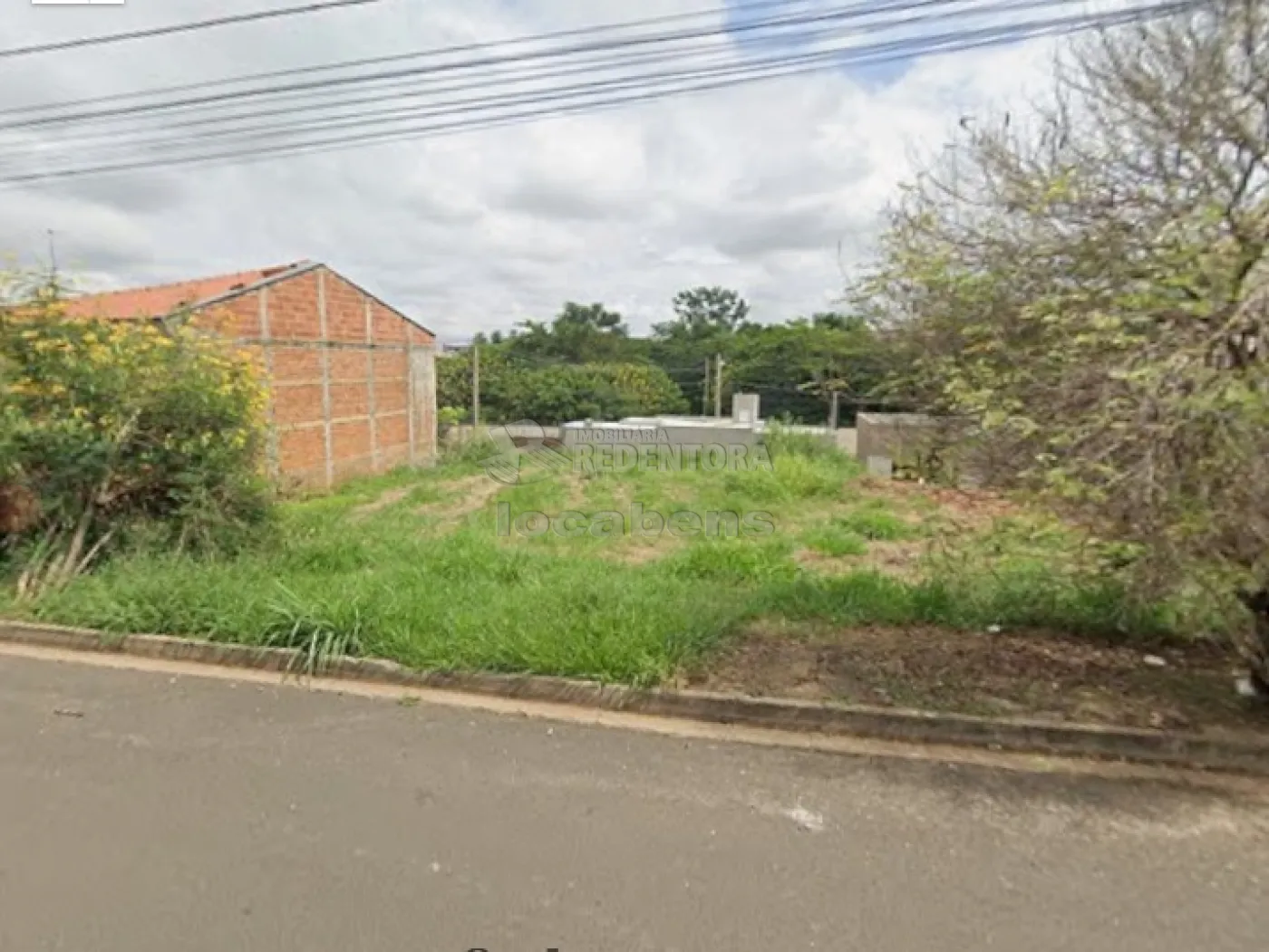 Comprar Terreno / Padrão em São José do Rio Preto R$ 100.000,00 - Foto 1