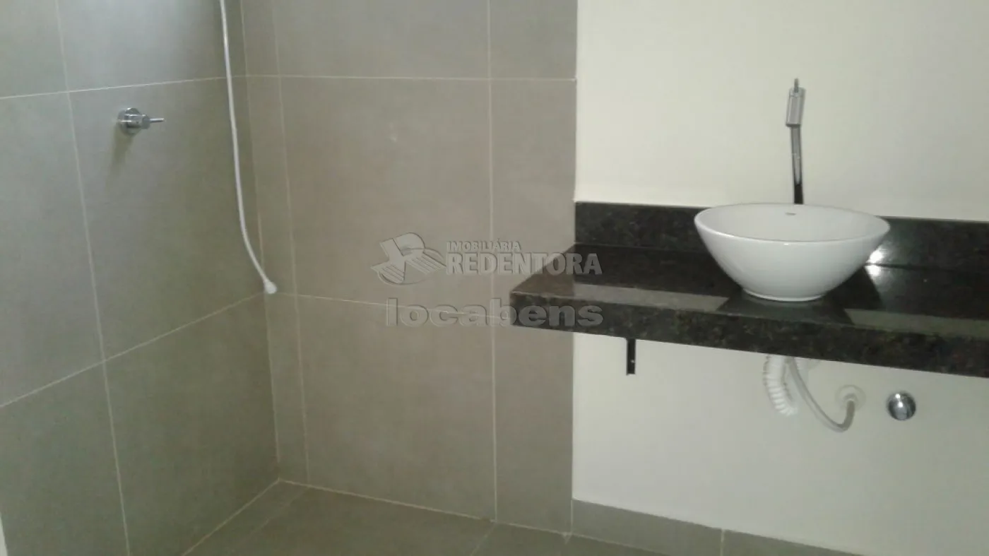 Alugar Casa / Condomínio em São José do Rio Preto R$ 2.500,00 - Foto 40