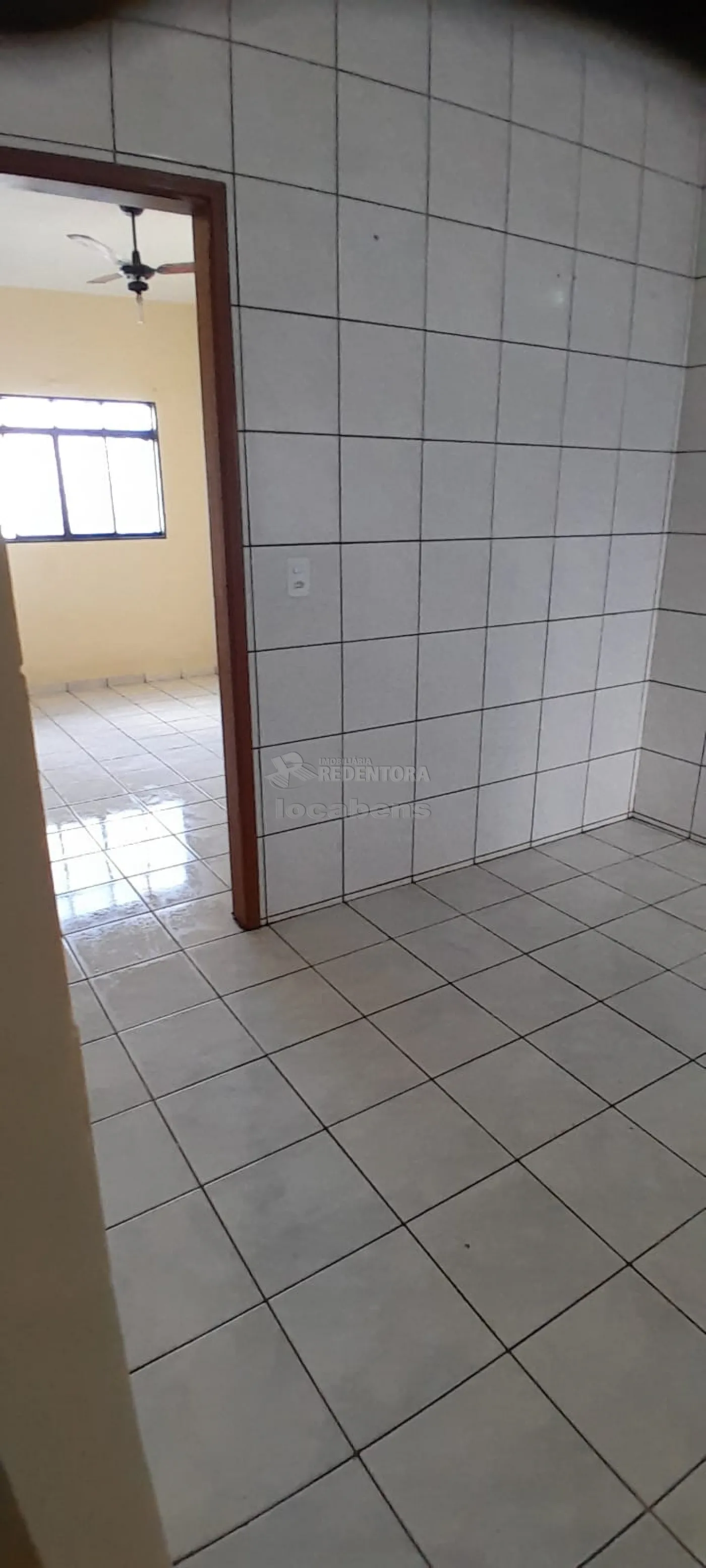 Comprar Casa / Padrão em São José do Rio Preto R$ 250.000,00 - Foto 5