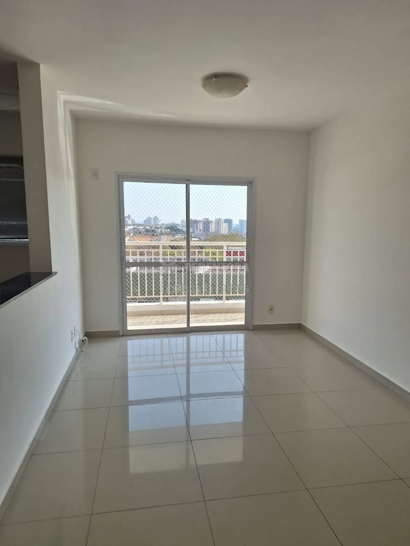 Alugar Apartamento / Padrão em São José do Rio Preto R$ 2.300,00 - Foto 1