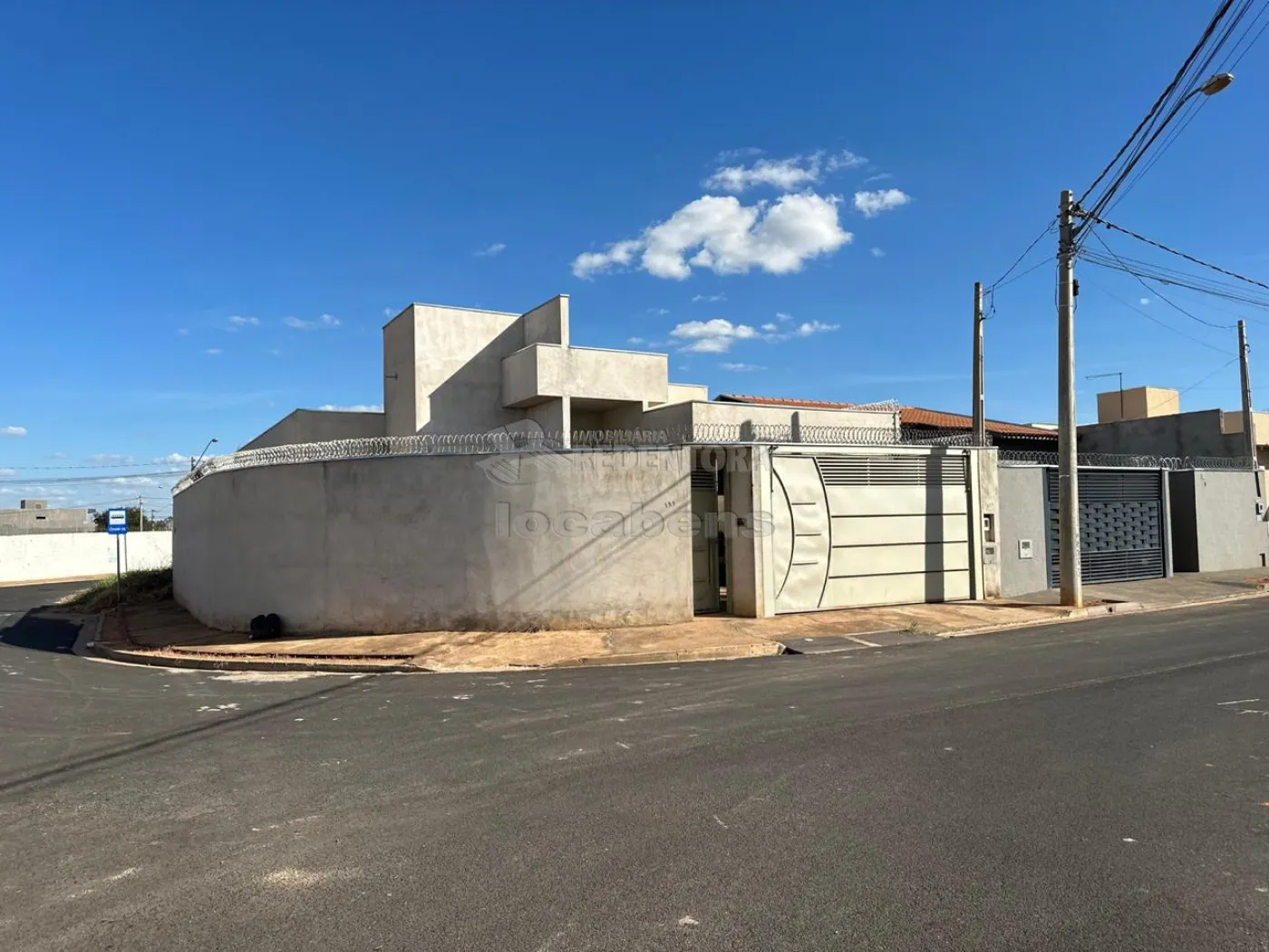 Comprar Casa / Padrão em São José do Rio Preto R$ 345.000,00 - Foto 1