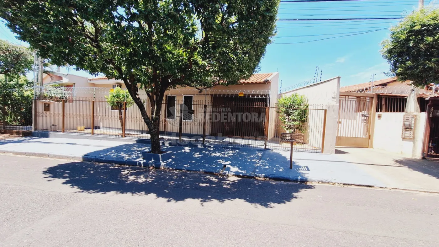 Alugar Casa / Padrão em São José do Rio Preto R$ 1.300,00 - Foto 17