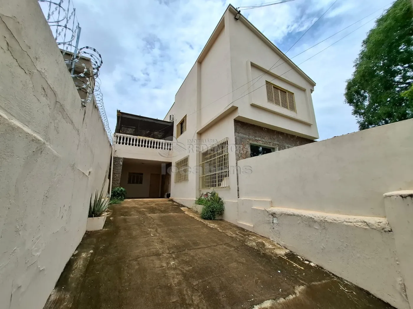 Alugar Casa / Padrão em São José do Rio Preto R$ 1.100,00 - Foto 9