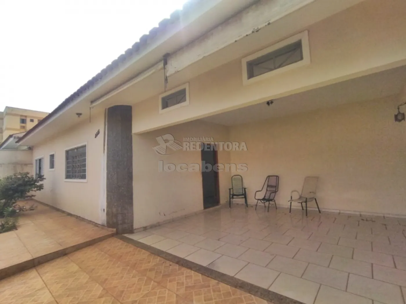 Comprar Casa / Padrão em São José do Rio Preto R$ 380.000,00 - Foto 2