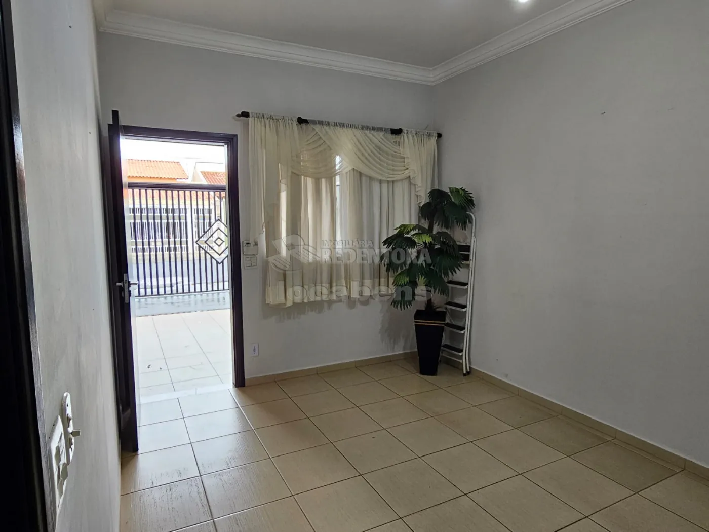 Casa à venda com 3 quartos, 178m² - Foto 3