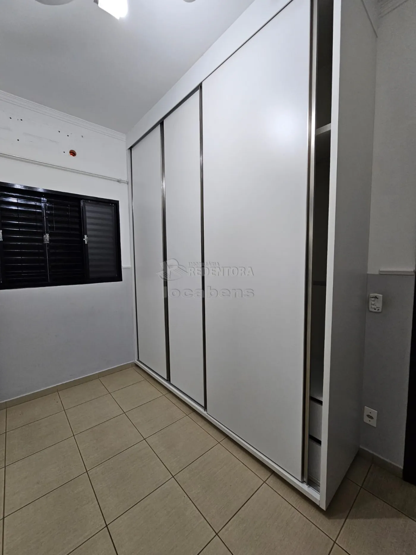 Casa à venda com 3 quartos, 178m² - Foto 13