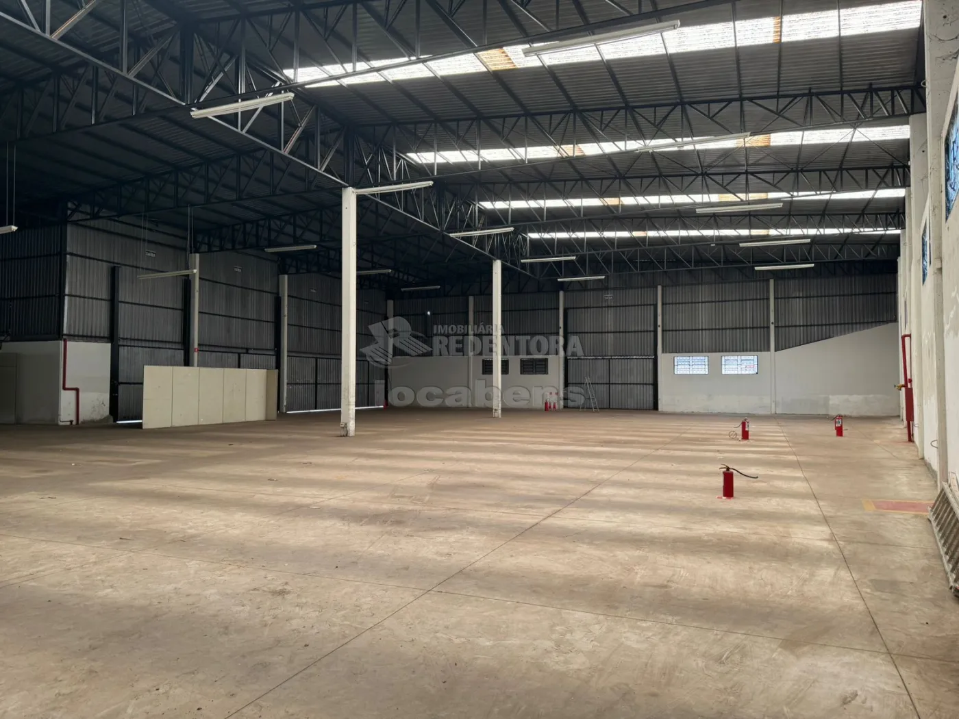 Alugar Comercial / Salão em São José do Rio Preto R$ 30.000,00 - Foto 6