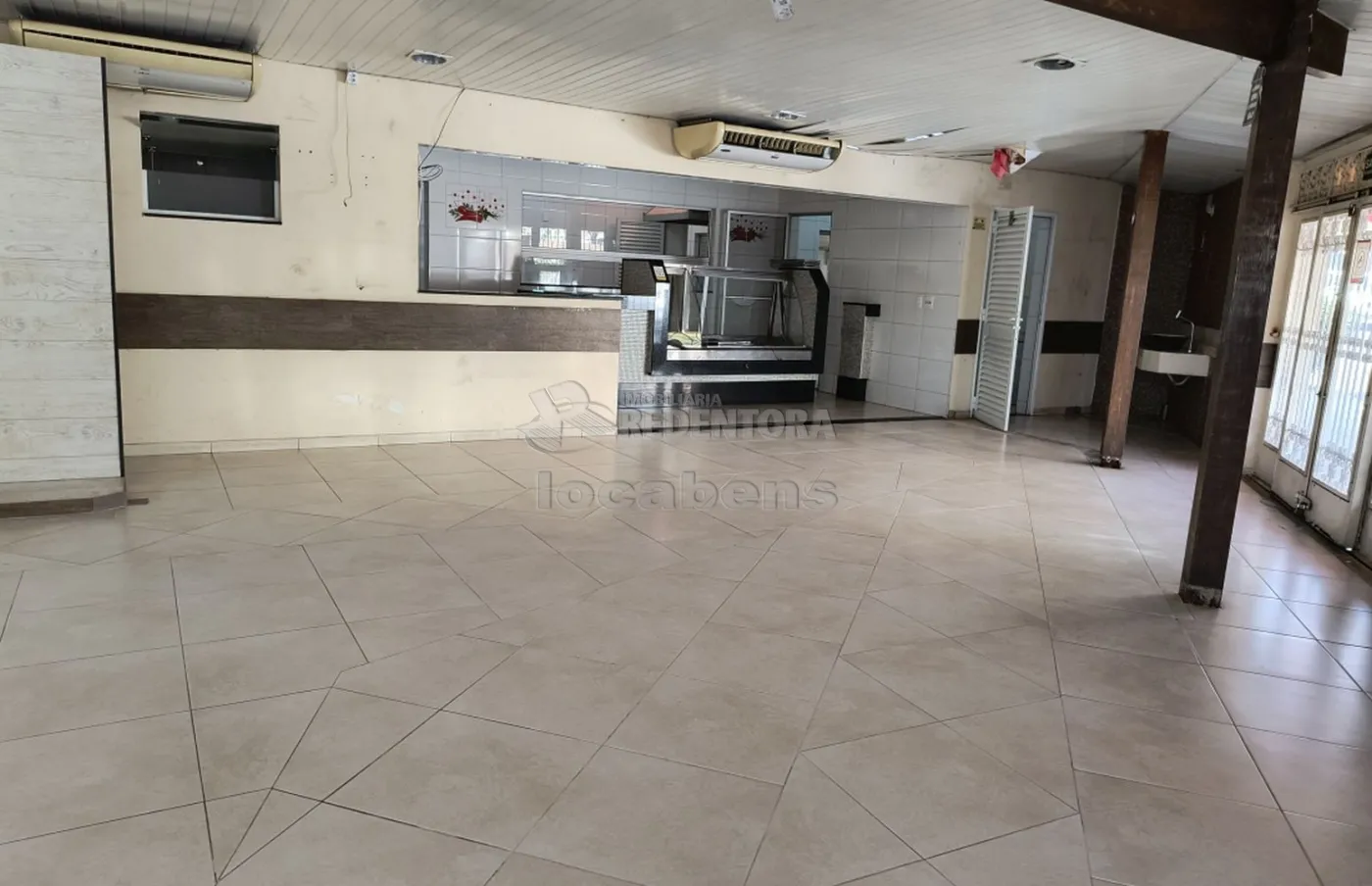 Alugar Comercial / Salão em São José do Rio Preto R$ 4.800,00 - Foto 3